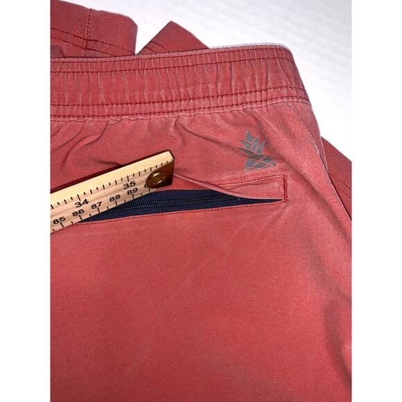Chubbies Men's Salmon Athloungers Spring Cleans Sport Shorts Size L 7" Inseam - Picture 7 of 11